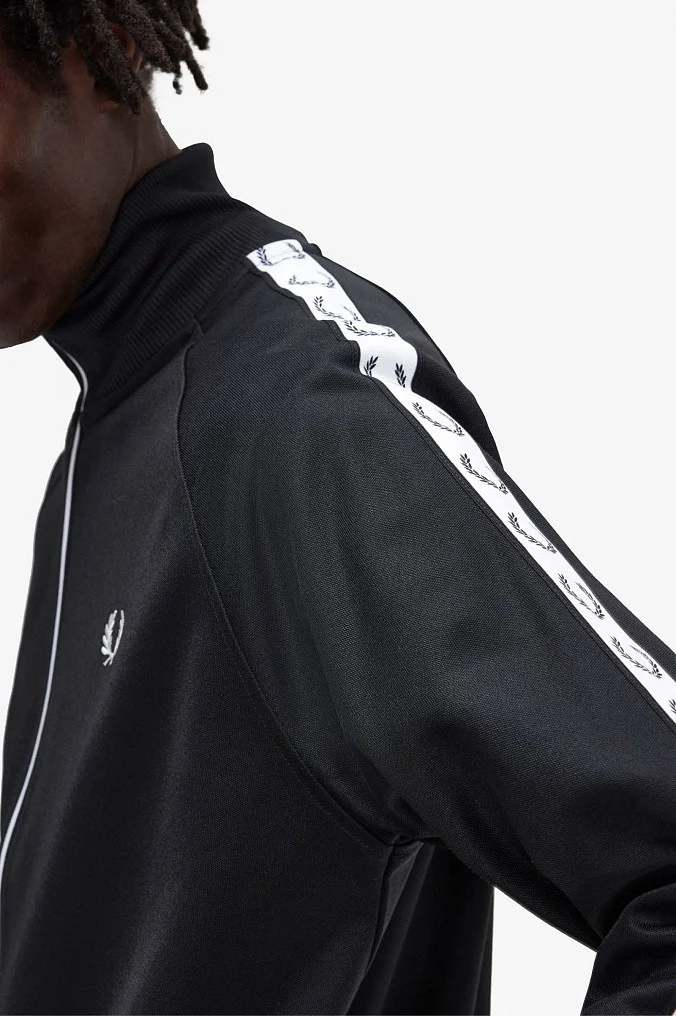 Олимпийка Fred Perry Taped Track Jacket
